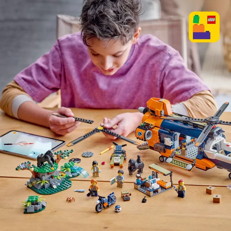 LEGO City 60437 Śmigłowiec eksploratora dżungli w bazie