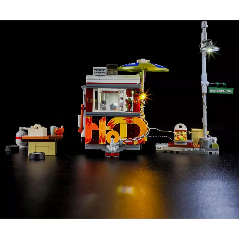 Chili Dog Pendant, Construction Toy