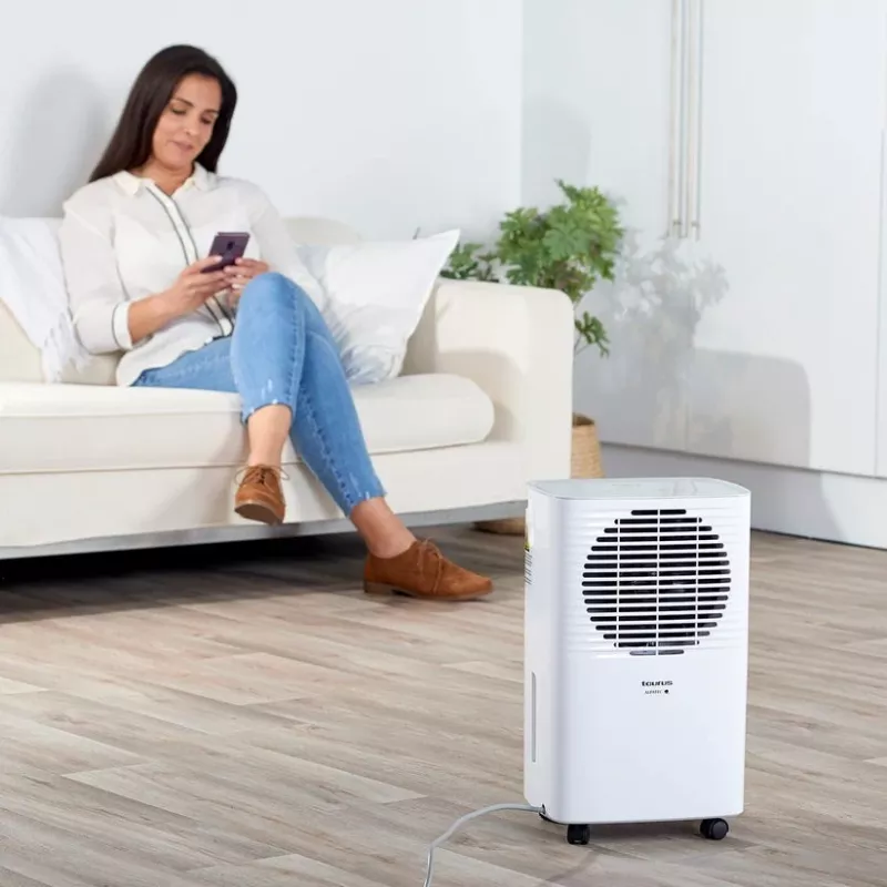 Osuszacz powietrza Taurus DH1201 — zbiornik 2,5 L, 90 m³/h, 210 W, 43 dB, R290