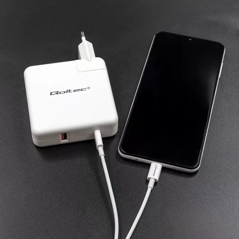 Qoltec GaN Charger FAST 108W | 5-20V | 3-4.7A | USB C | Biały