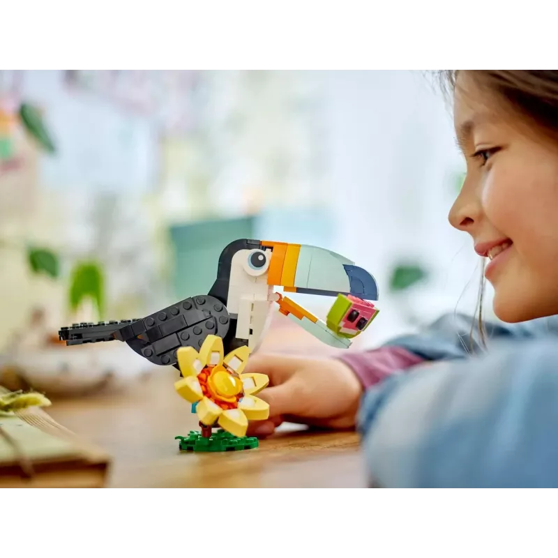 Zestaw konstrukcyjny LEGO Creator 3-w-1 Dzikie zwierzęta Tropikalny tukan 31173
