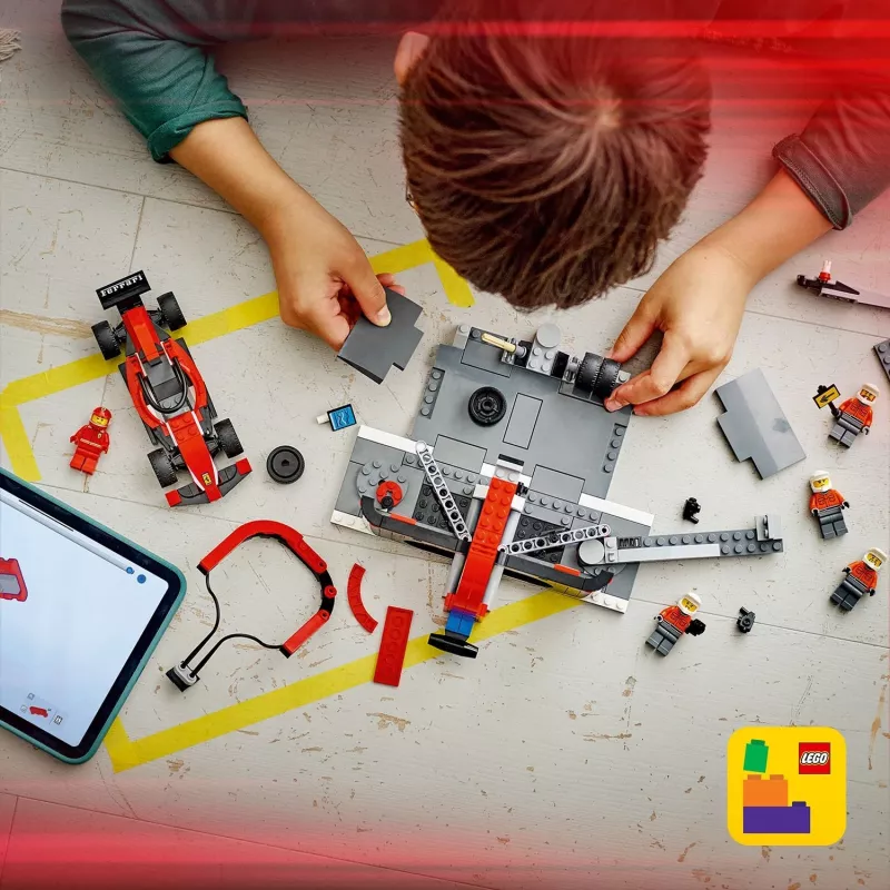 LEGO City F1 Pit Stop zestaw 60443 — Ferrari F1 samochód, 322 elementy, 5 minifigurek, wiek 6+