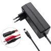 Ładowarka QOLTEC 52423 do akumulatorów AGM/GEL/STD 6V/12V 1,5A