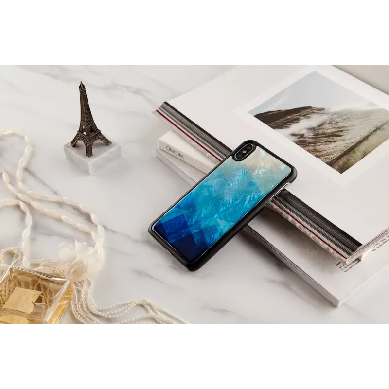Etui iKins do iPhone XS Max — niebieski lakierowane, czarne wykończenie