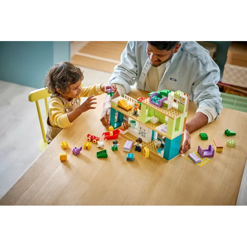 LEGO DUPLO 10470 3 w 1 Nowoczesny Dom Rodzinny z Figurkami