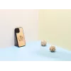 Etui na telefon man and wood na iPhone 12 / 12 Pro z motywem dziecka i ryby
