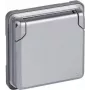 Gniazdo Schuko Legrand Soliroc 077834 IP44 szare, odporne na warunki atmosferyczne gniazdo elektryczne
