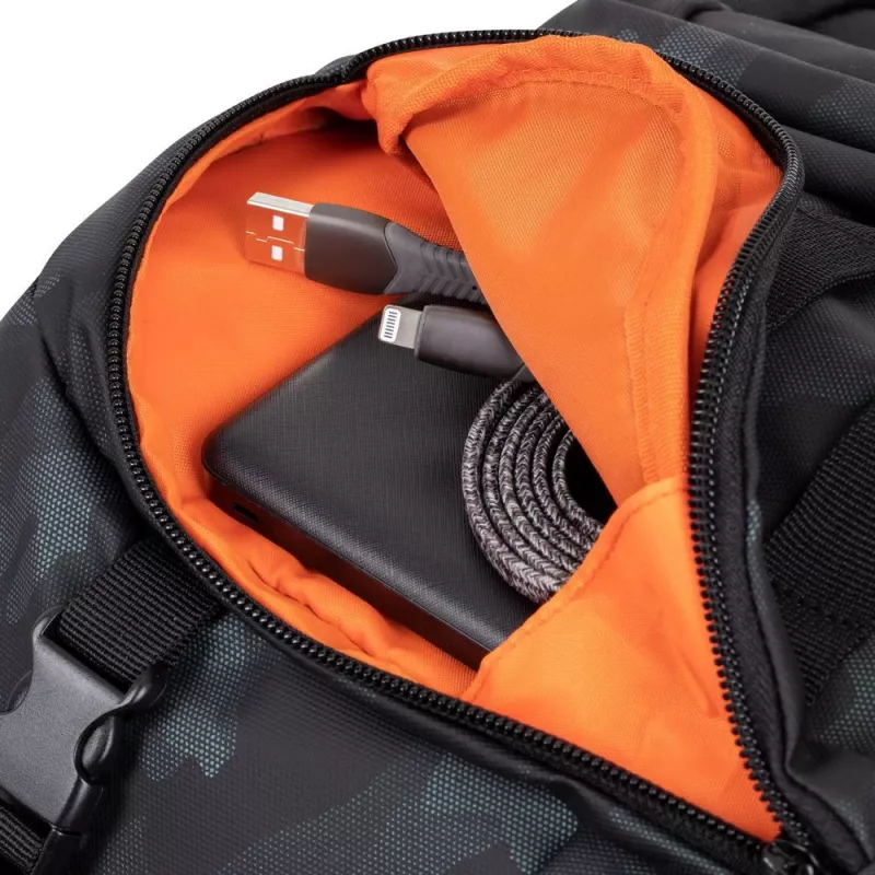 Plecak Rivacase Sherwood Camouflage, granatowy Poliester, poliuretan