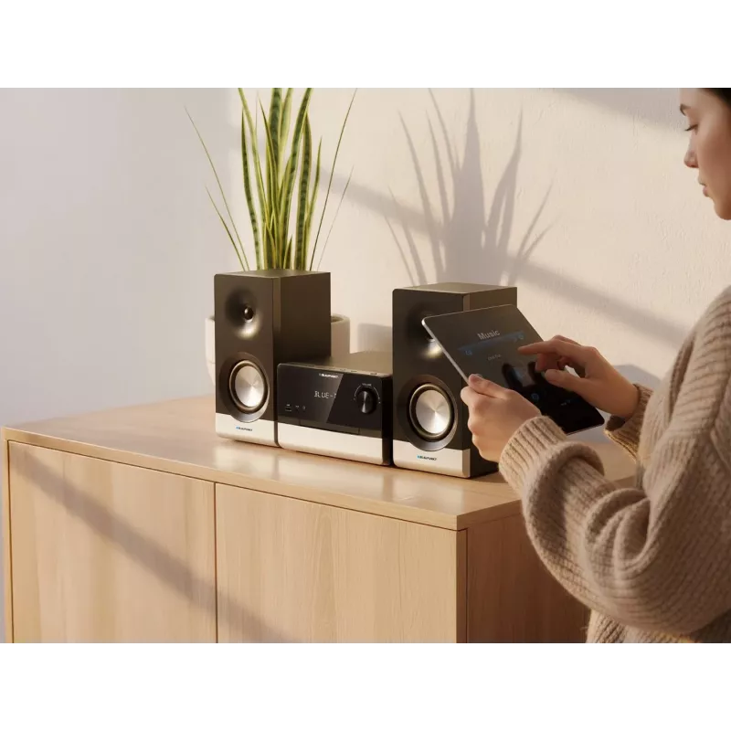 Mikrowieża hi-fi BLAUPUNKT MS40.2BT — 2×50 W RMS, Bluetooth, CD, USB, HDMI ARC, wejście optyczne, wyświetlacz LED (czarna)