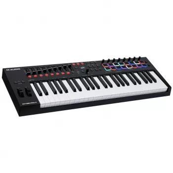 Kontroler klawiaturowy MIDI M-Audio Oxygen Pro 49 — 49 klawiszy, 16 padów, 9 suwaków, wyświetlacz OLED, USB, wyjście MIDI