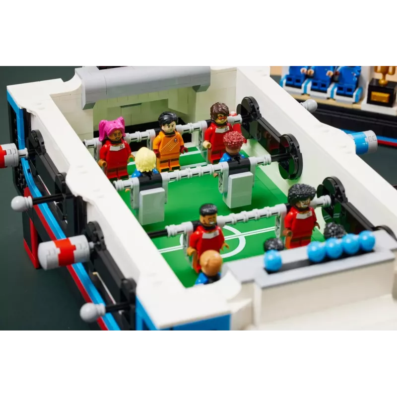 LEGO IDEAS 21337 Piłkarzyki