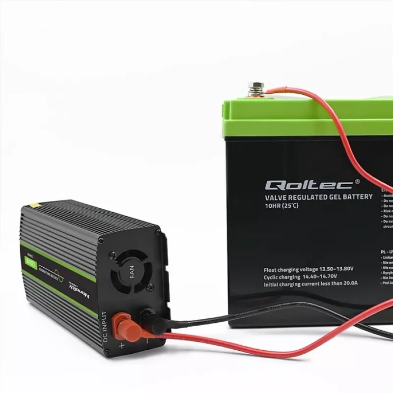 Przetwornica samochodowa Qoltec Monolith 1200 W Czarna 12 V