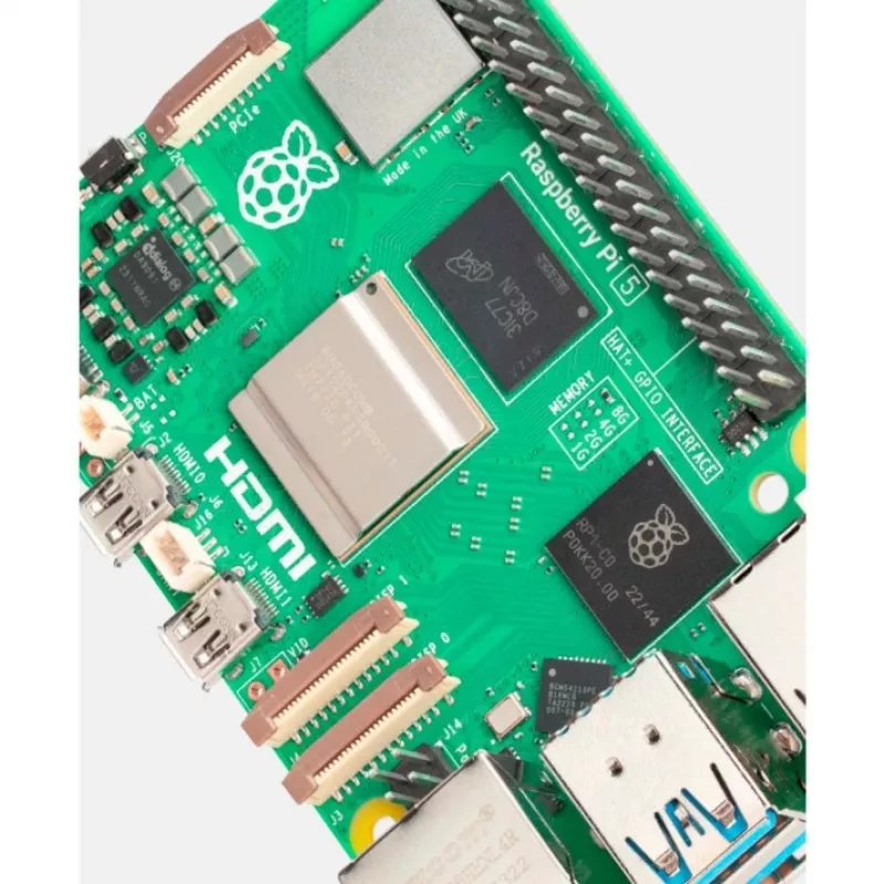 Komputer jednopłytkowy Raspberry Pi 5 2 GB RAM marki Raspberry — kompaktowa płyta rozwojowa, energooszczędny SBC