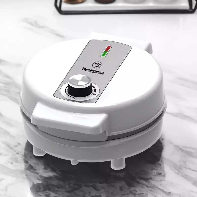 Waffle maker Westinghouse WKWMSL402 — elektryczna gofrownica, kompaktowe urządzenie na blat