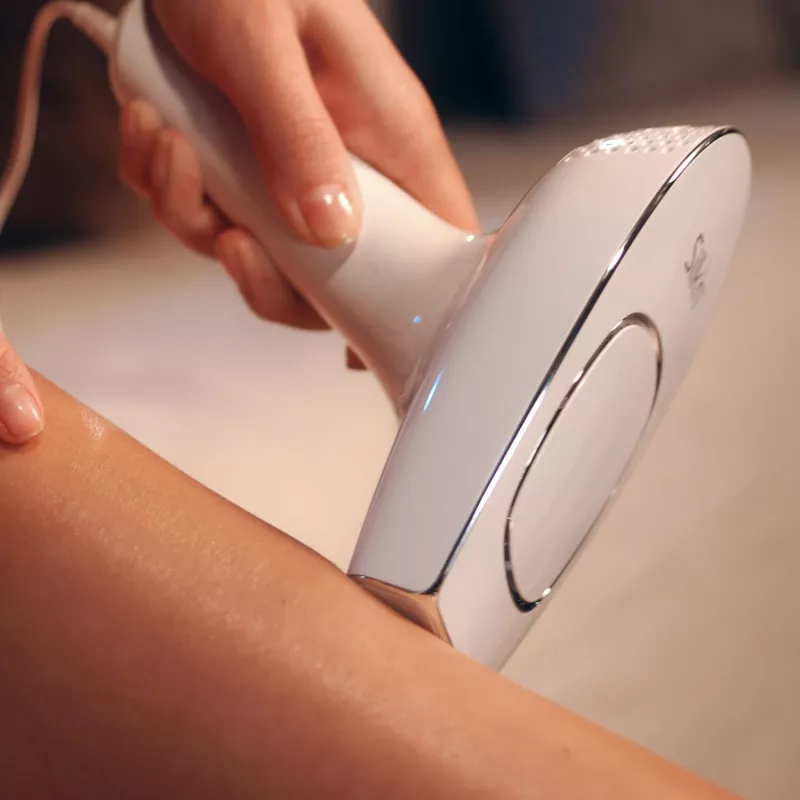 Epilator Silk'n Motion Premium Home pulsed light HPL czerwono-biały