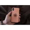 Etui na smartfon man and wood do iPhone X/XS, czarne, ochronne etui z elementem kompasu