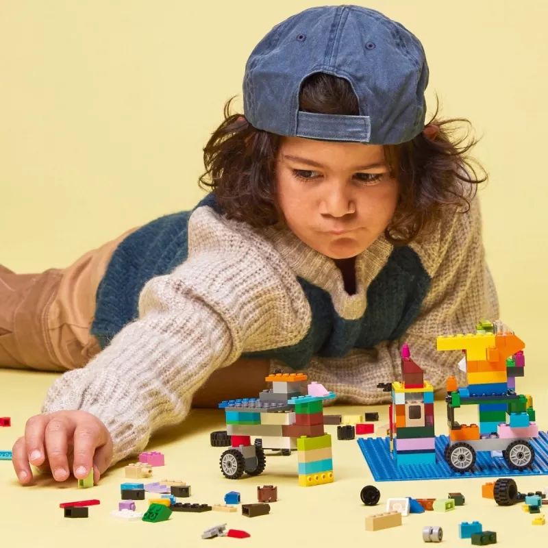 Płytka konstrukcyjna LEGO 11025 — niebieska płytka bazowa 32x32 wypustki, 250×250 mm