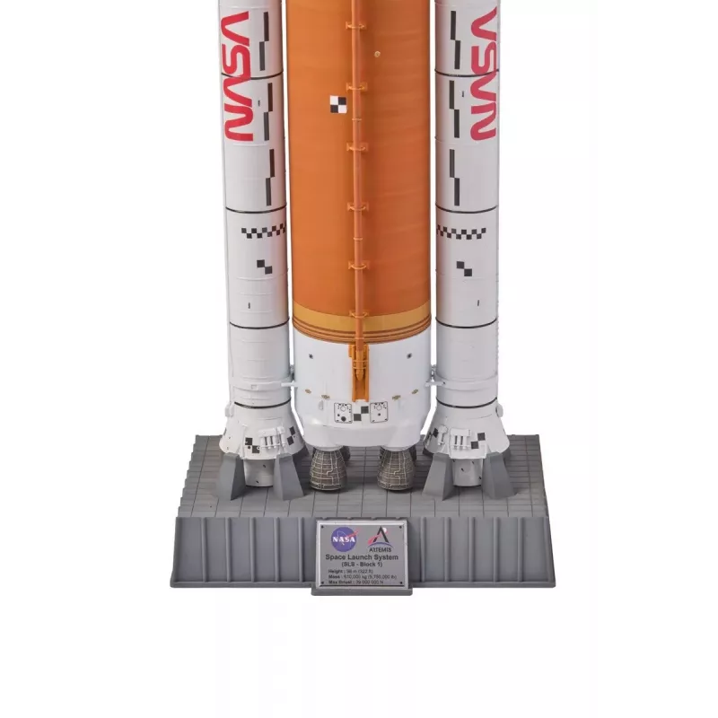Plastikowy model Artemis Space Launch System