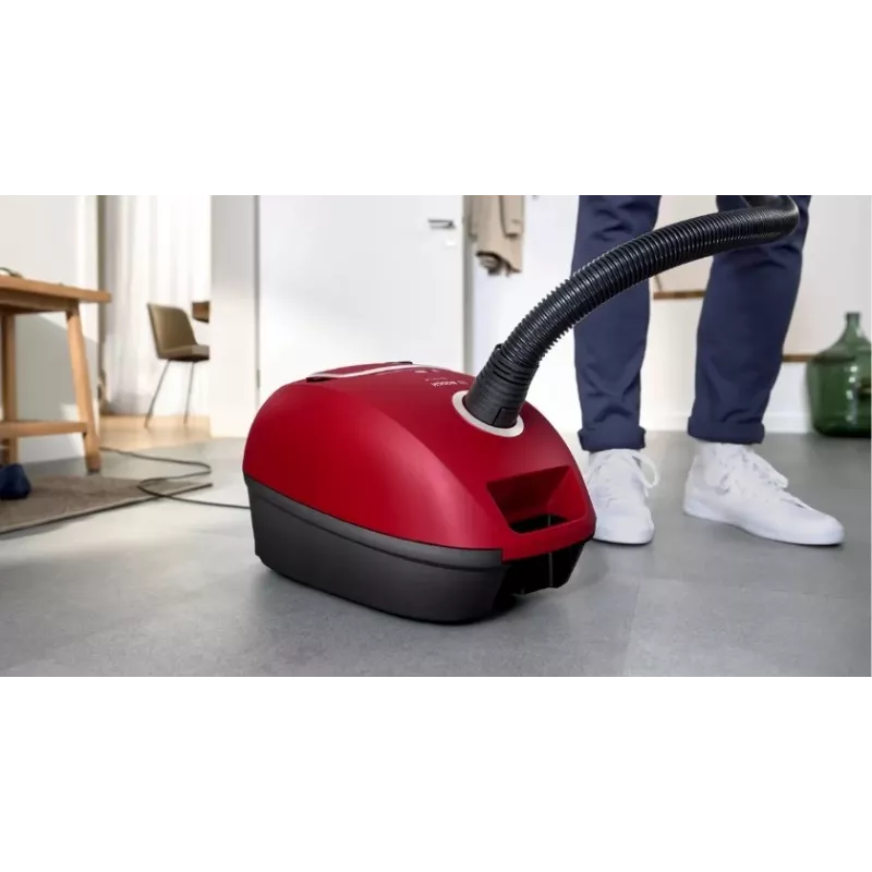 Odkurzacz Bosch BGB 41RD3H — 600 W, worek na kurz 4 l, filtr HEPA, promień działania 11 m, rura teleskopowa, czerwony
