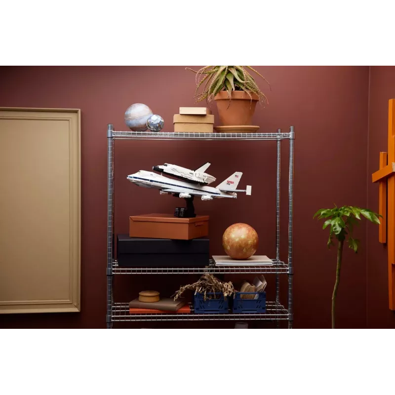 Zestaw konstrukcyjny LEGO Icons Shuttle Aircraft 10360 — 2417 elementów, model wystawowy 270 × 535 × 630 mm