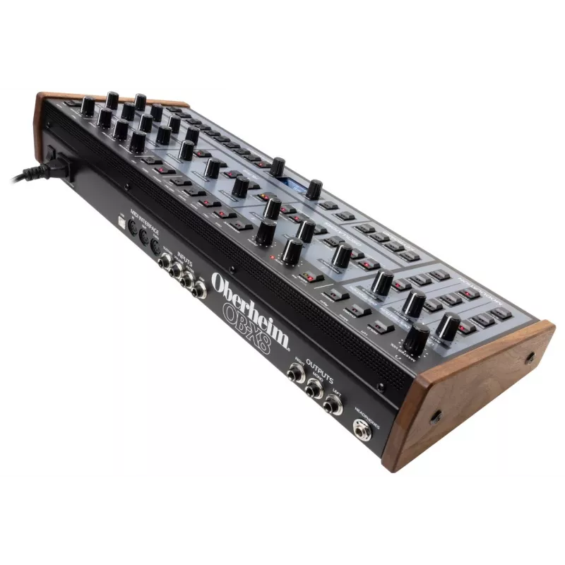 Oberheim OB-X8 syntezator analogowy polifoniczny, desktop