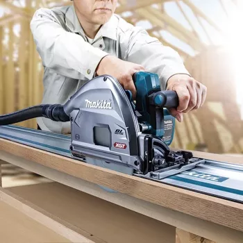 Makita SP001GZ03 40V XGT akumulatorowa pilarka tarczowa zagłębiarka, 165 mm