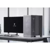 APNX PC Midi Tower C1-R-WT-v1 — Biały, obsługuje ATX/Micro-ATX/Mini-ITX, zainstalowane 3 wentylatory przednie 120 mm, 3 zatoki 3,5 cala + 3 zatoki 2,5 cala, 2x USB 3.2 Gen1