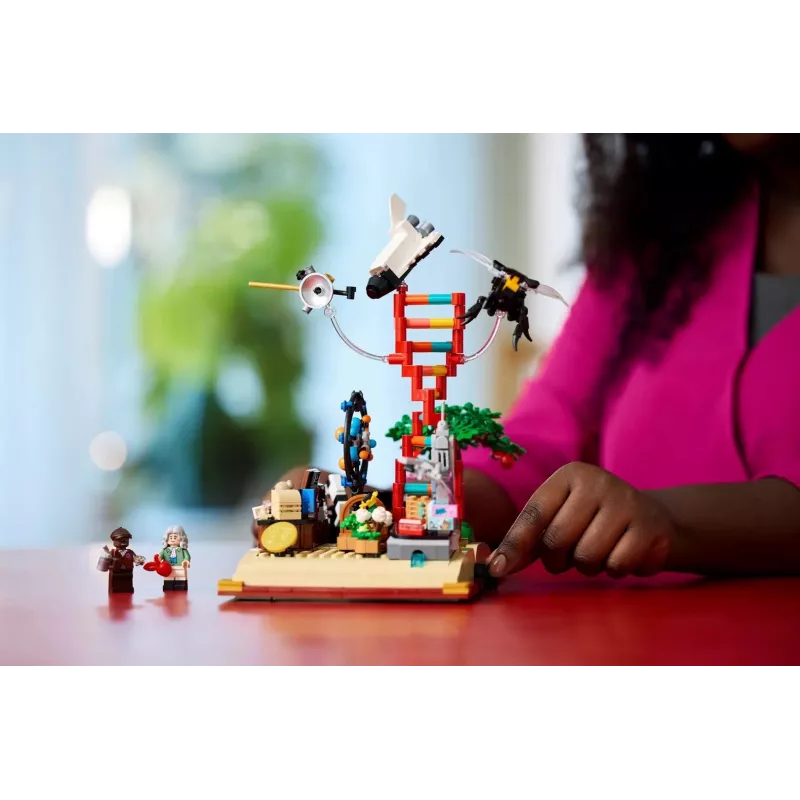 LEGO IDEAS 21355 Ewolucja STEM