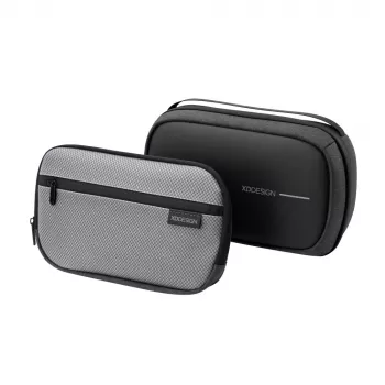 Kosmetyczka XDDESIGN First-Class All-in-One Travel Organiser P706.3401, Czarna, Zapięcie na zamek, Elegancki woreczek