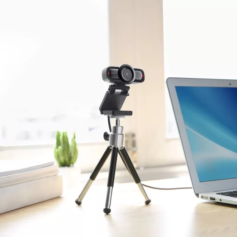 Kamera internetowa AUKEY PC-LM3 2 MP 1920 x 1080 pikseli USB 2.0 Czarna