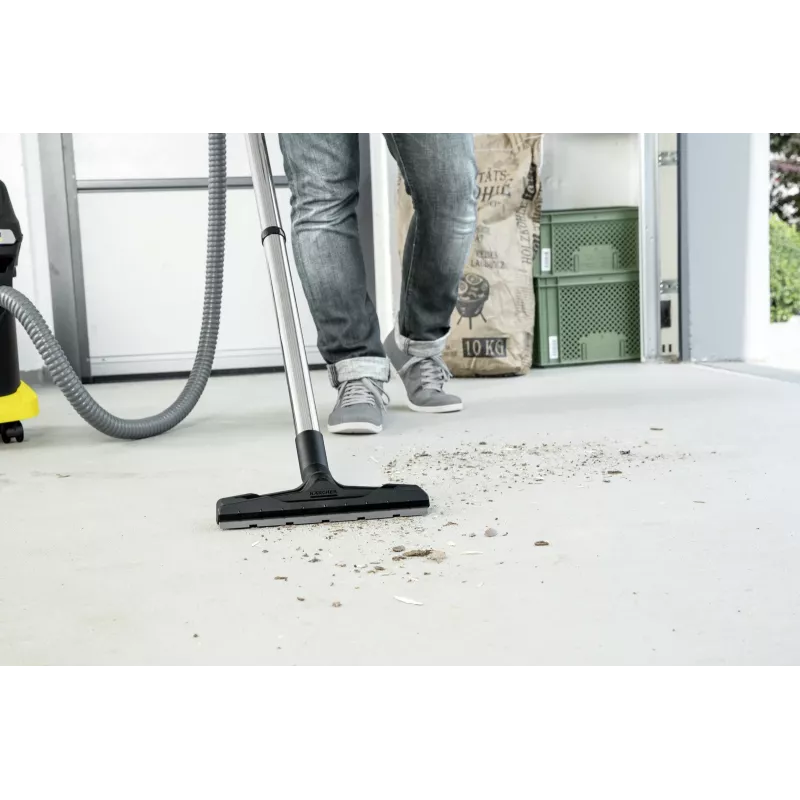 Odkurzacz do popiołu Karcher AD 4 Premium — 17 l, 600 W, bezworkowy, wąż metalowy, rura chromowana