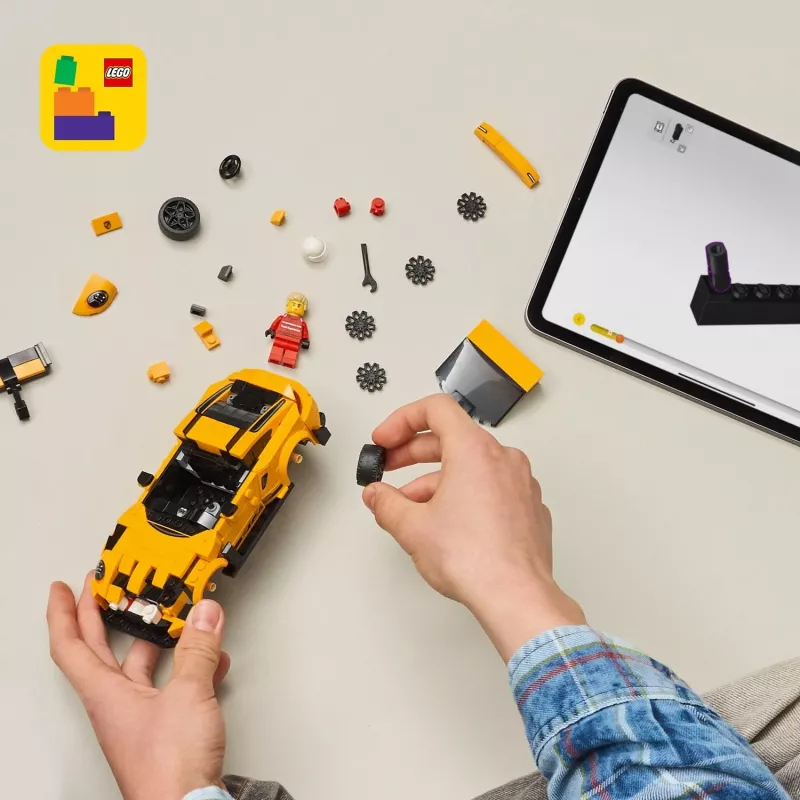 Zabawka konstrukcyjna LEGO Porsche 911 GT3 RS Speed Champions 77239 — skala 1:18, 348 elementów, 9+ lat