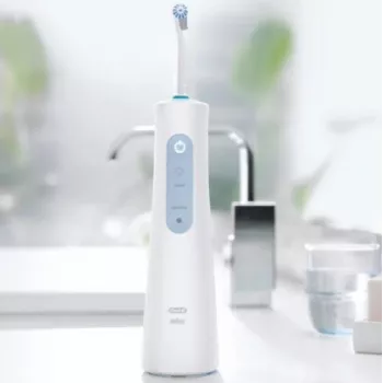 Irygator Oral-B AquaCare 4, biały