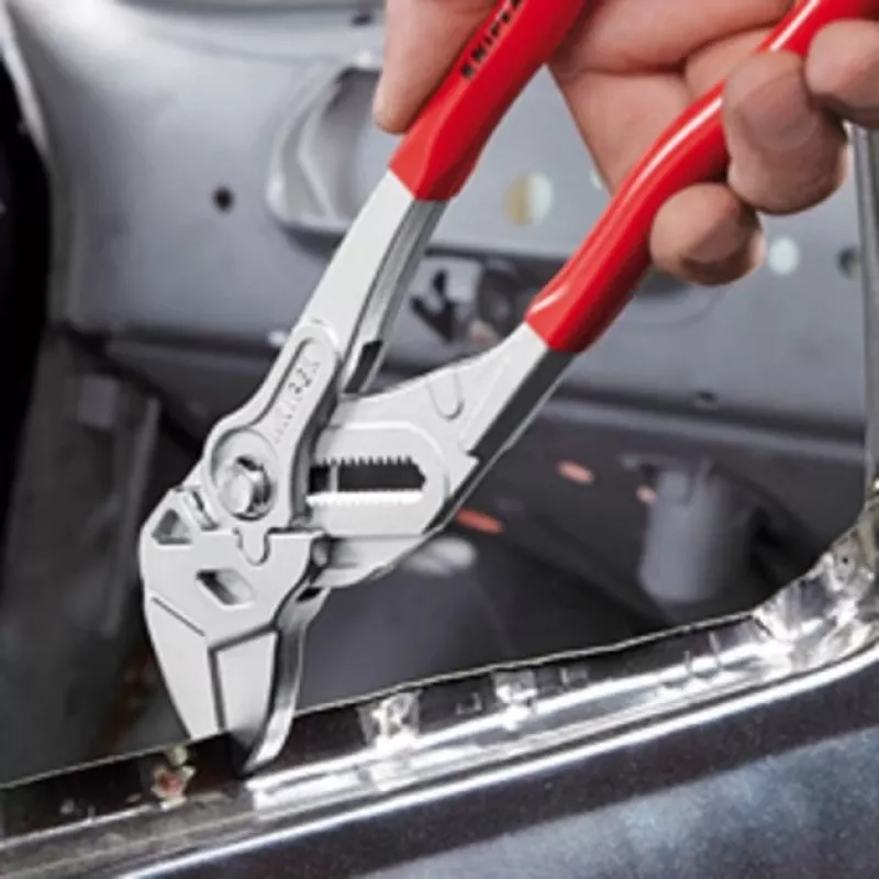 Szczypce nastawne Knipex 86 03 180