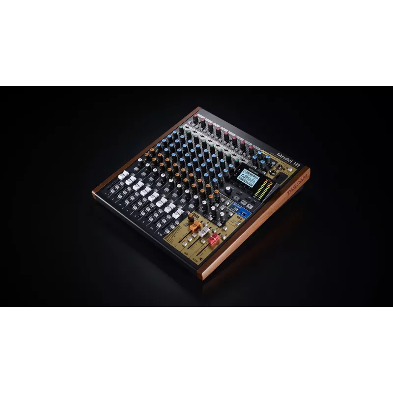 Mikser Tascam Model 12 — 12‑kanałowy mikser analogowo-cyfrowy, 24‑bitowy, 48 kHz, USB‑C, karta SD, Bluetooth 5.0