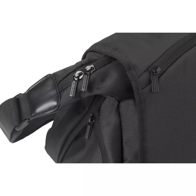 Torba typu messenger Rivacase 7450 Czarna