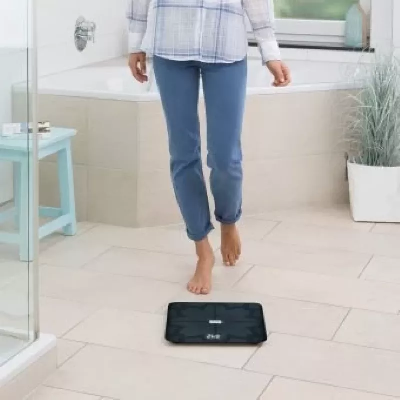 Waga diagnostyczna Medisana BS 450, maks. 180 kg, czarna, Bluetooth, czujniki ITO (40510)