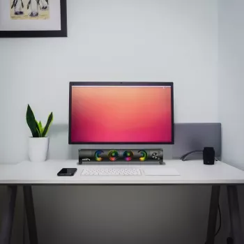 2-w-1 Głośnik PC Soundbar Komputerowy RGB LED Podświetlenie Stereo Gaming USB 2 x 3W AUX 3.5 mm