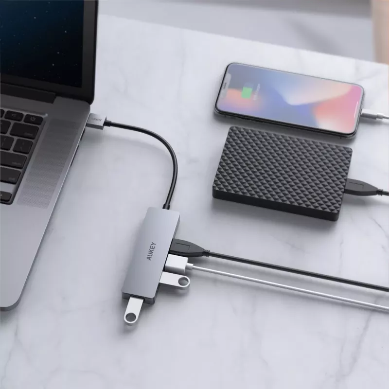 Hub USB Aukey CB-H36 — 4-portowy USB 3.2 Gen 1 Type-A, host USB 2.0, 5000 Mbit/s, aluminium srebrny