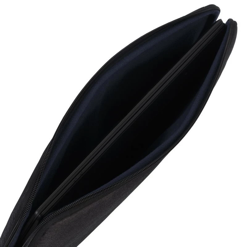 Etui Rivacase 7703 Czarny