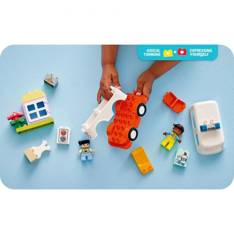 LEGO DUPLO 10447 Ambulans z kierowcą