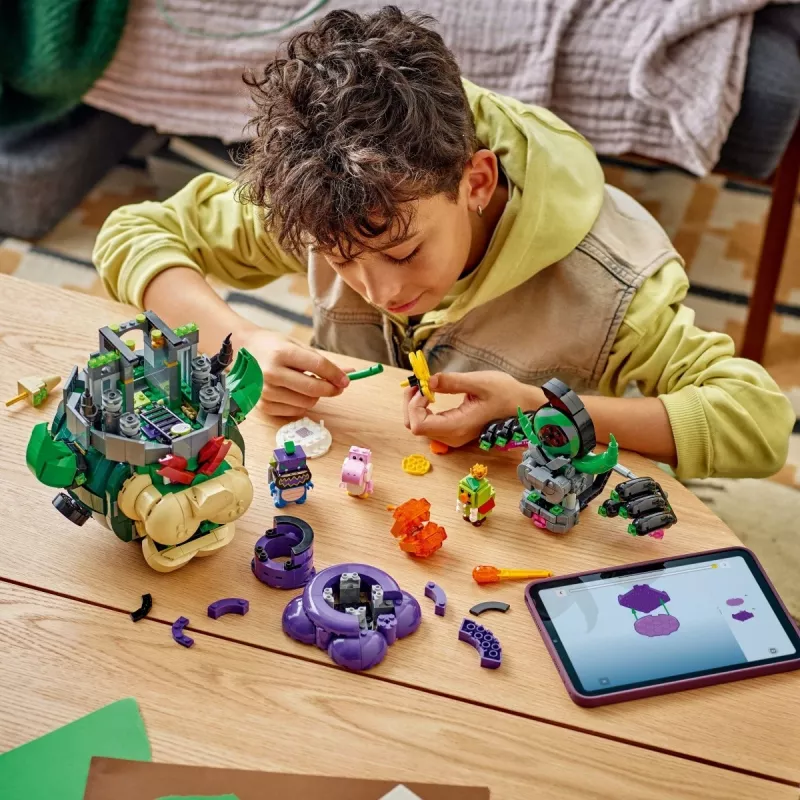 Zestaw konstrukcyjny LEGO Super Mario Książę Florian i Zamek Bowsera 72042