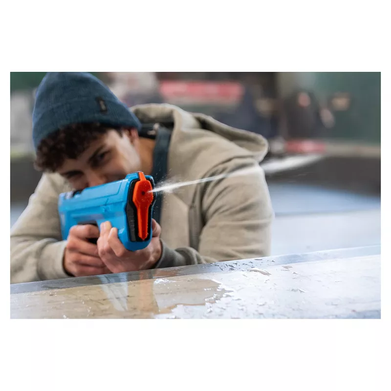 Pistolet na wodę SpyraOne SPGO1B — wbudowany zbiornik, czerwony, strumień wody 15,24 m
