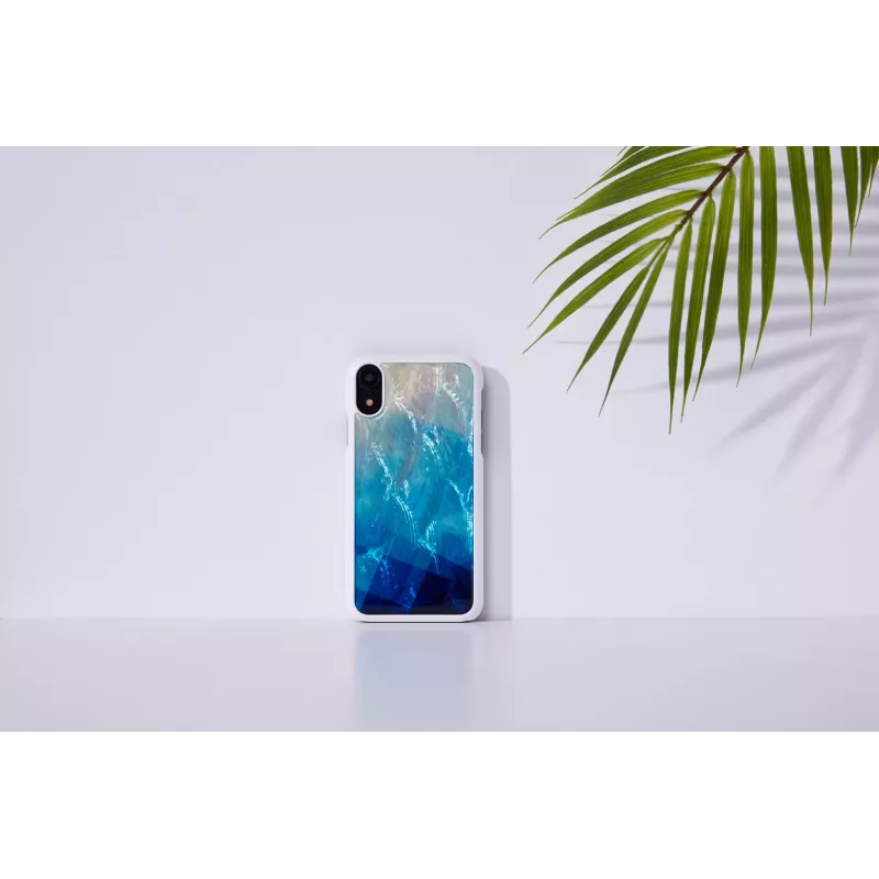 Etui na smartfon iKins do iPhone XR — zewnętrzna część w kolorze błękitnego jeziora, wewnętrzna czarna