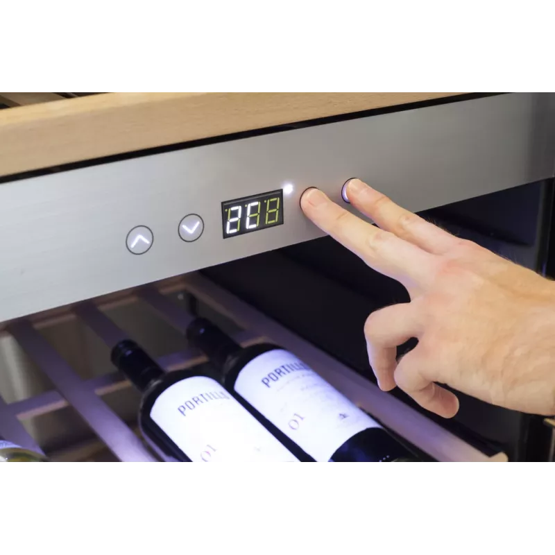 Chłodziarka do wina Caso WineChef Pro 40 sprężarkowa stal nierdzewna 40 butelek
