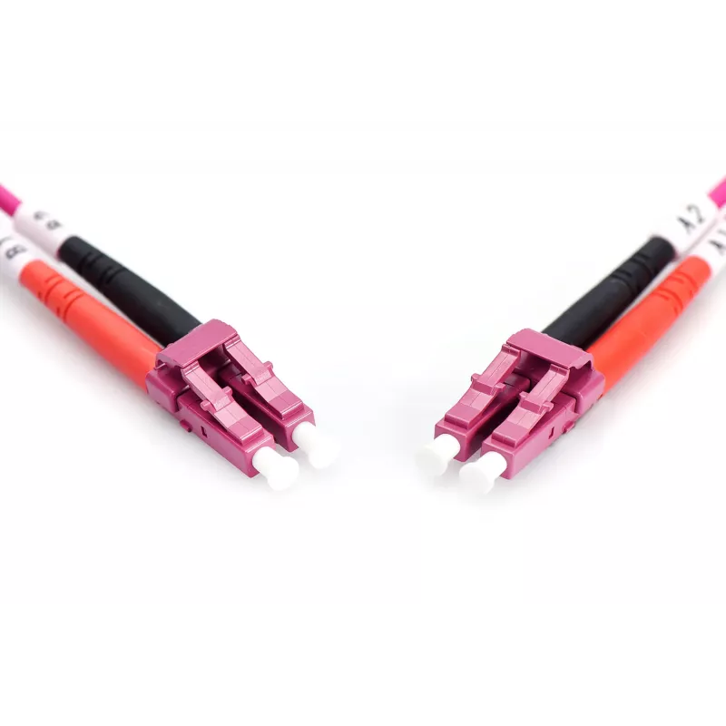 Patchcord światłowodowy Digitus OM4 LC/LC 10m