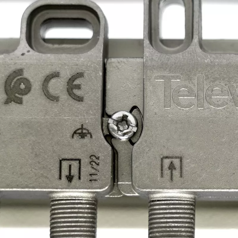 Rozgałęźnik Televes 6-drożny VT612FZ 5–1218 MHz 12 dB