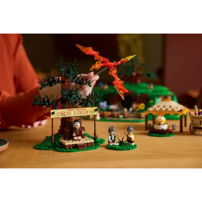 LEGO ICONS 10354 Władca Pierścieni: Shire