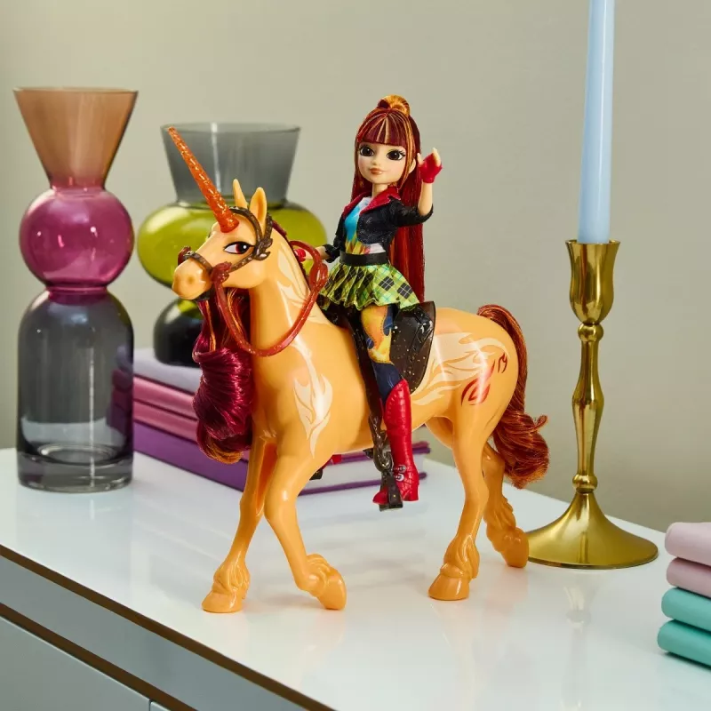 Lalka Unicorn Academy Fashion Valentina