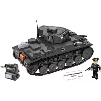 Zestaw konstrukcyjny Cobi Panzerkampfwagen II Ausf. F — 813 elementów, czarny, wiek 9+